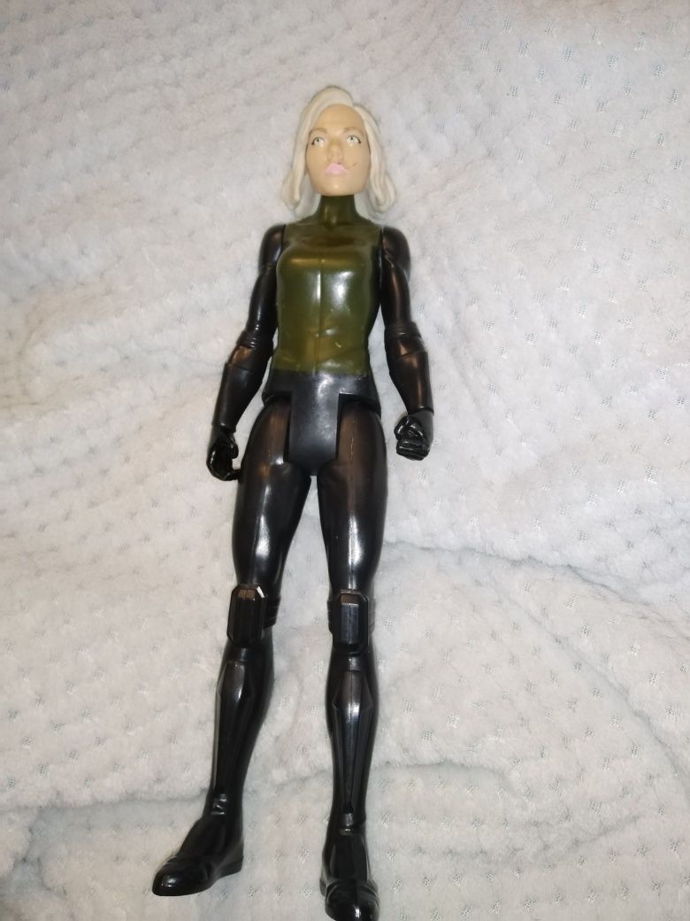 Lalka figurka hero black widow avengers war marvel