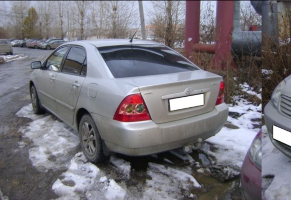 Крышка багажника Тойота королла е12 TOYOTA COROLLA E120 замок