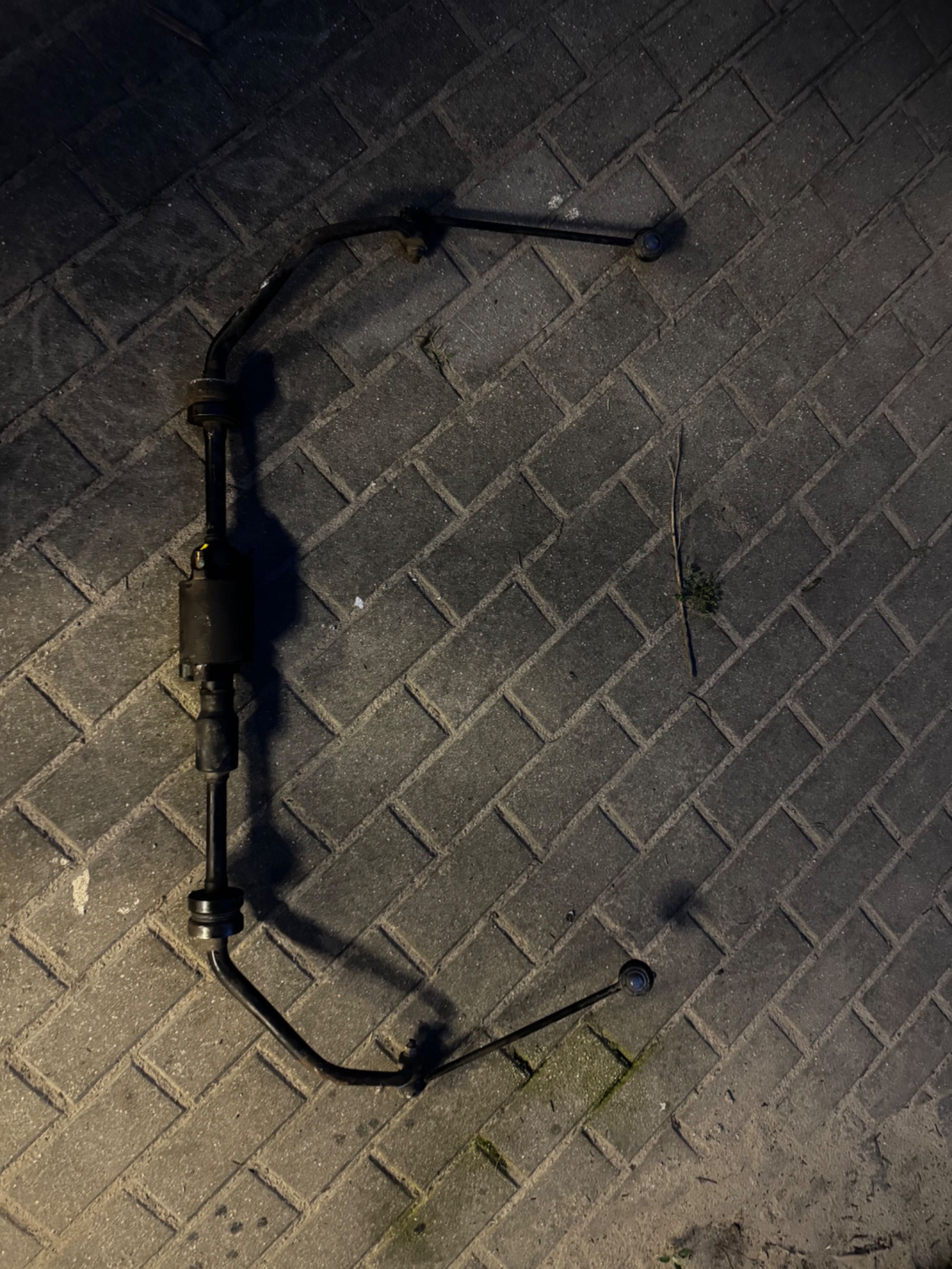 Stabilizator dynamic drive bmw e60 przedni
