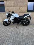 Sym Wolf 125 Branca