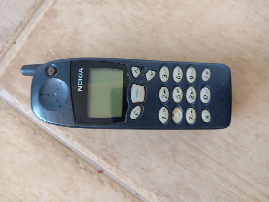 Telemóveis para colecionar ou peças