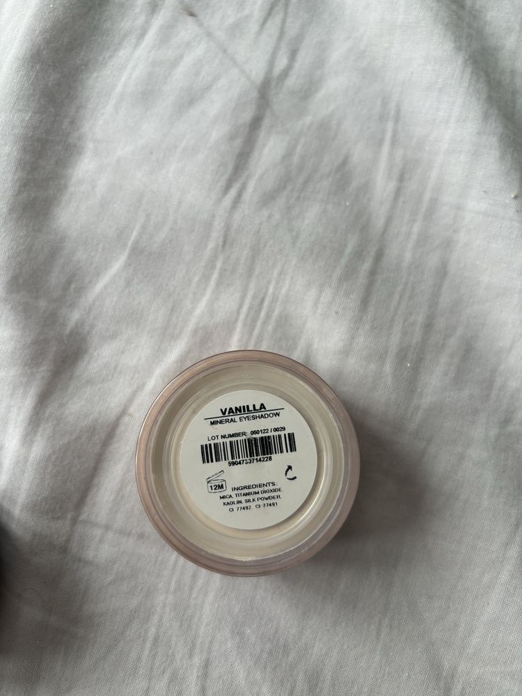 Cień do powiek vanilla annabelle minerals