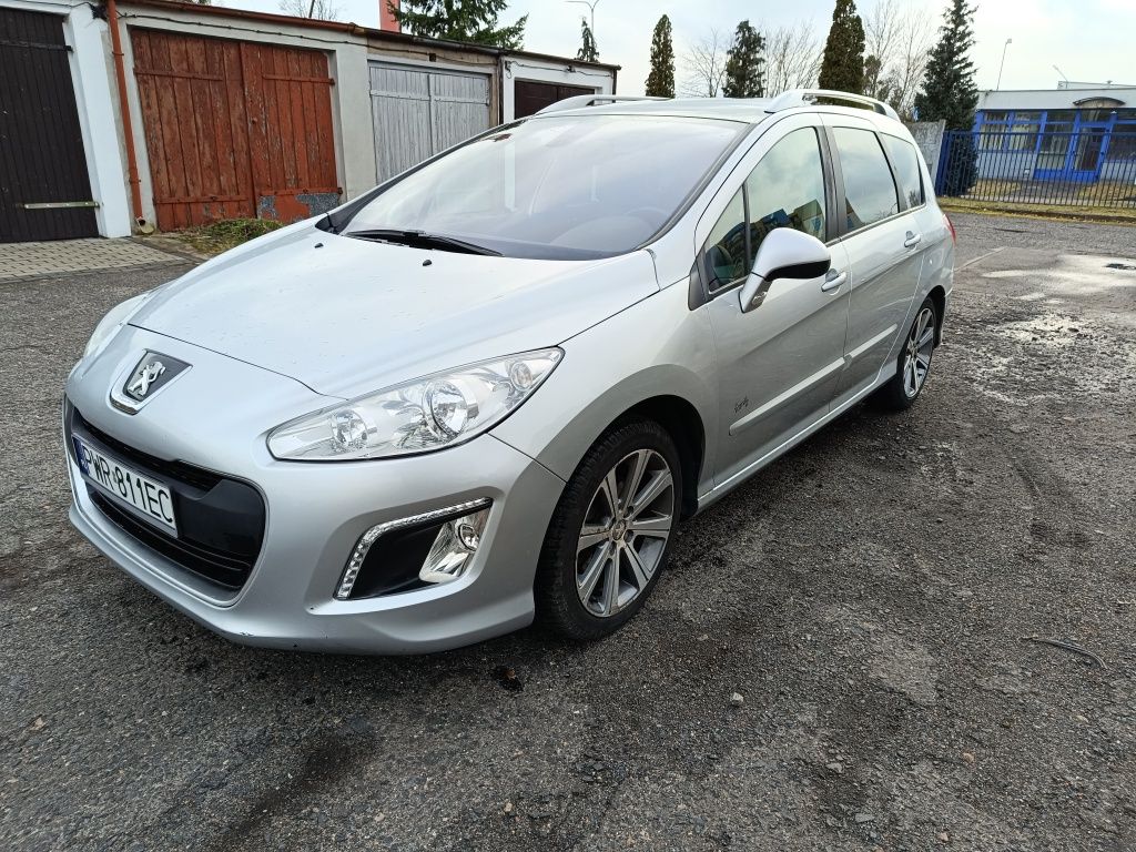 Peugeot 308 sw 1.6 eHDi 112 KM 7 osób