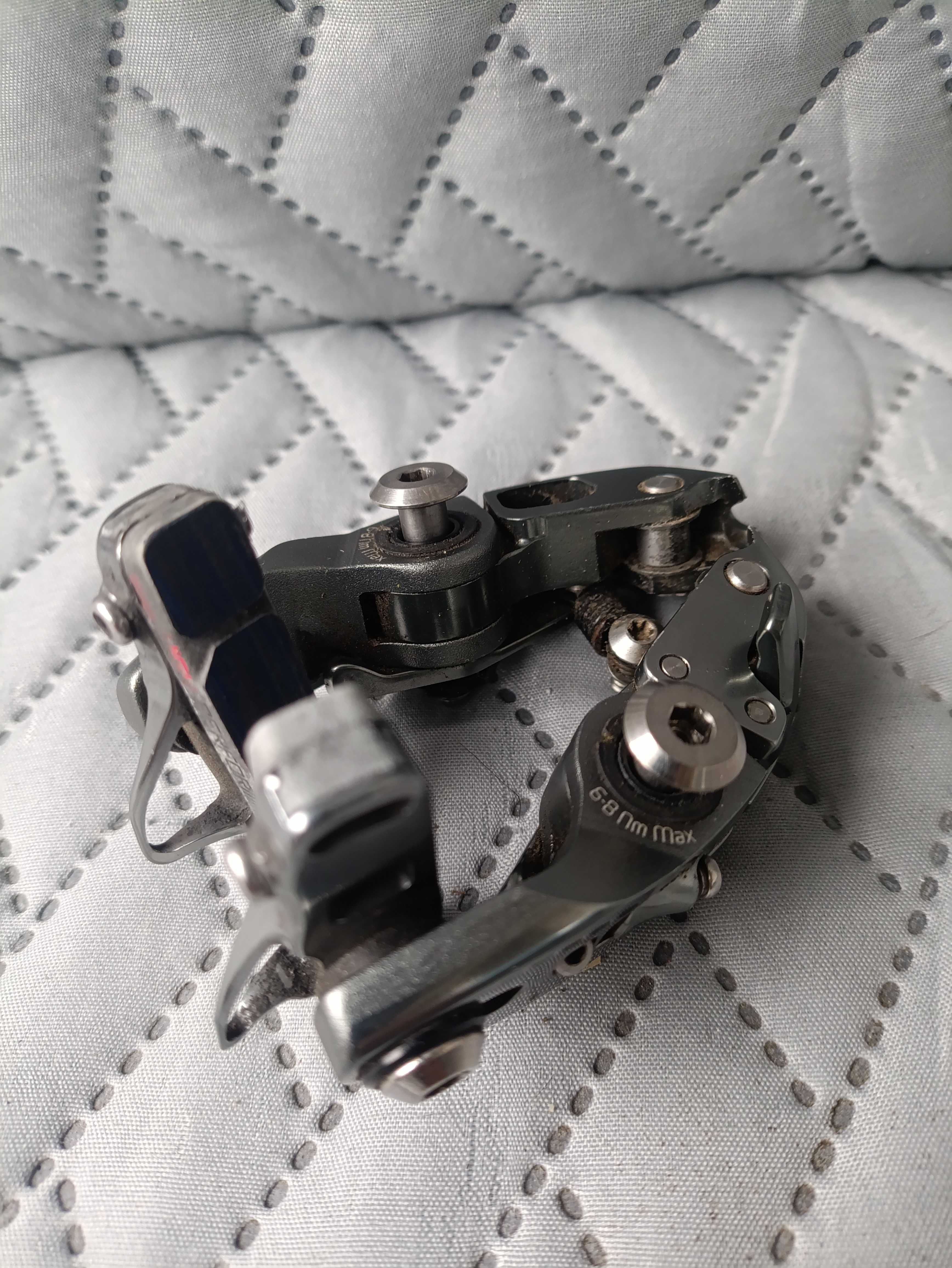 Trek Madone SL SLR Aero Zintegrowane Hamulce tył sprawne używane