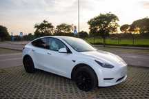 Tesla Model Y Long Range Tração Integral