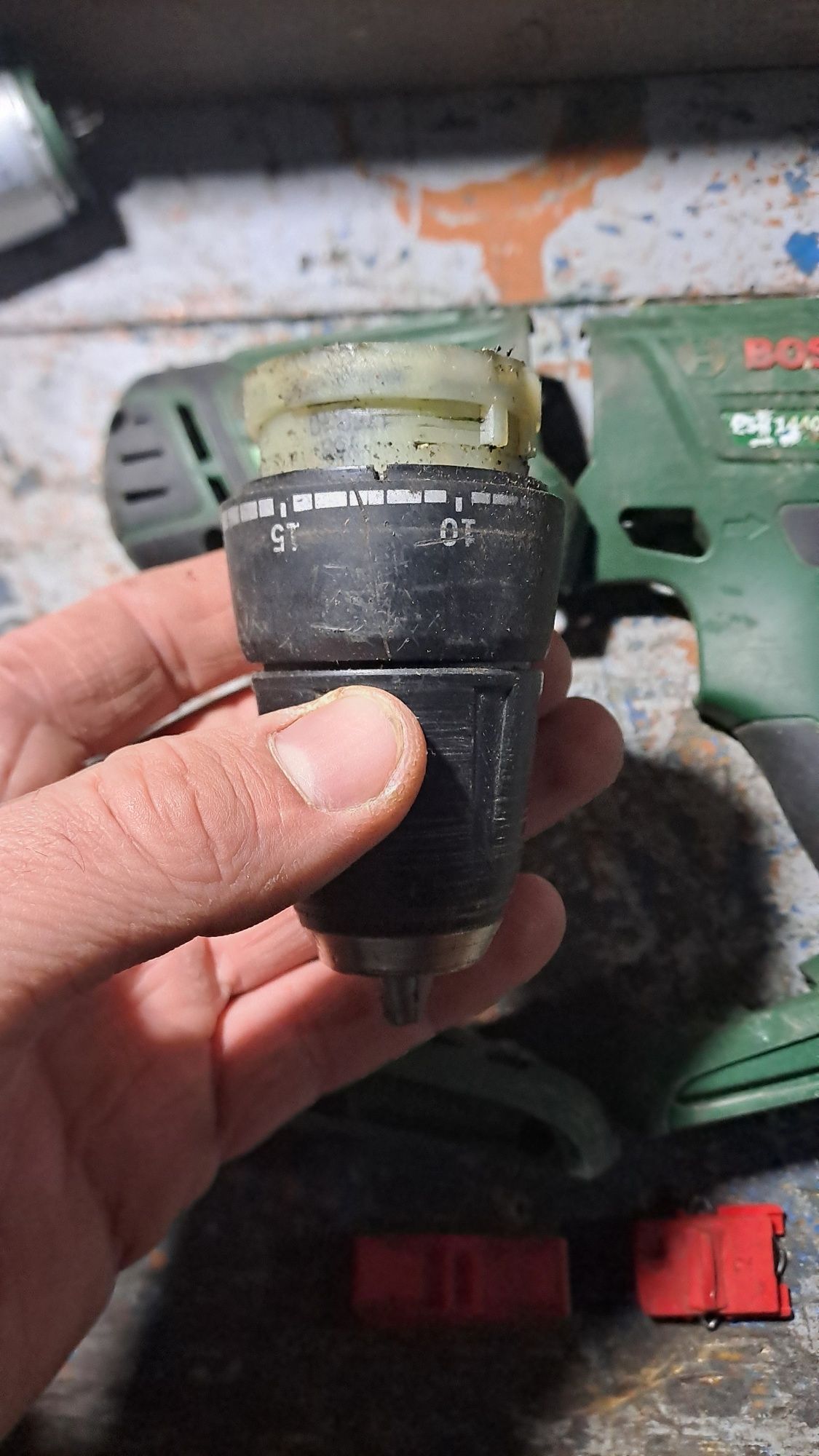 Шуруповерт Bosh psr бош 14.4v плата,кнопка,редуктор,моторчик,корпус