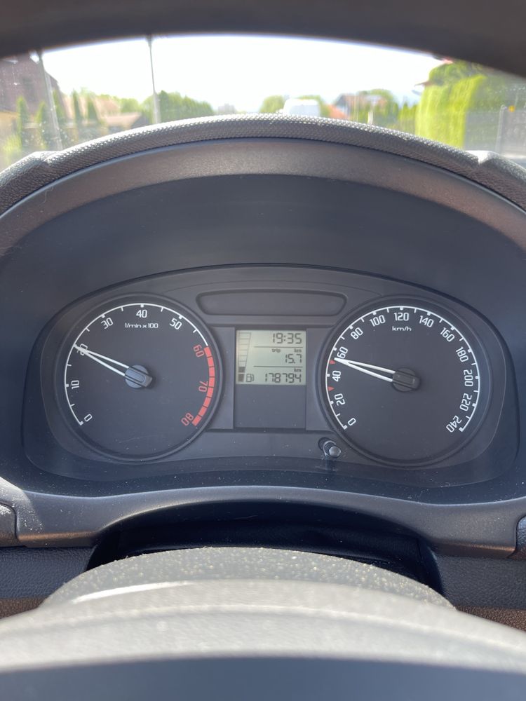Skoda fabia, klima, super stan, 1.2MPI Polecam !
