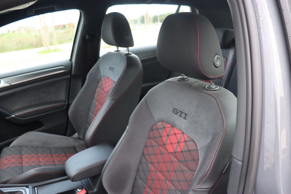 Golf Gti TCR 7.5 Akrapovic OZ