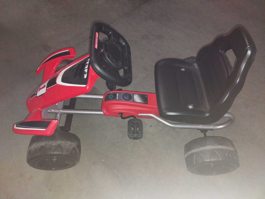 Carro a Pedais Feber