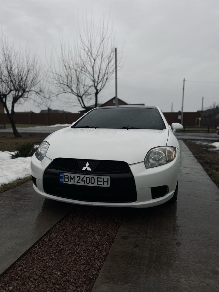 Mitsubishi Eclipse 2011