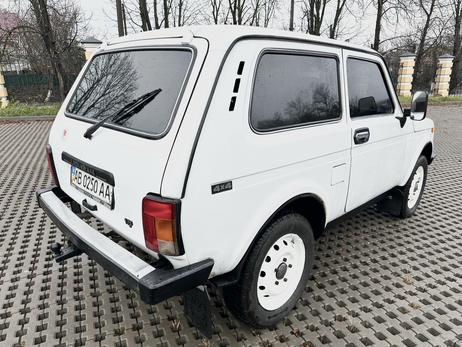 Нива 21213  ( 4*4 )