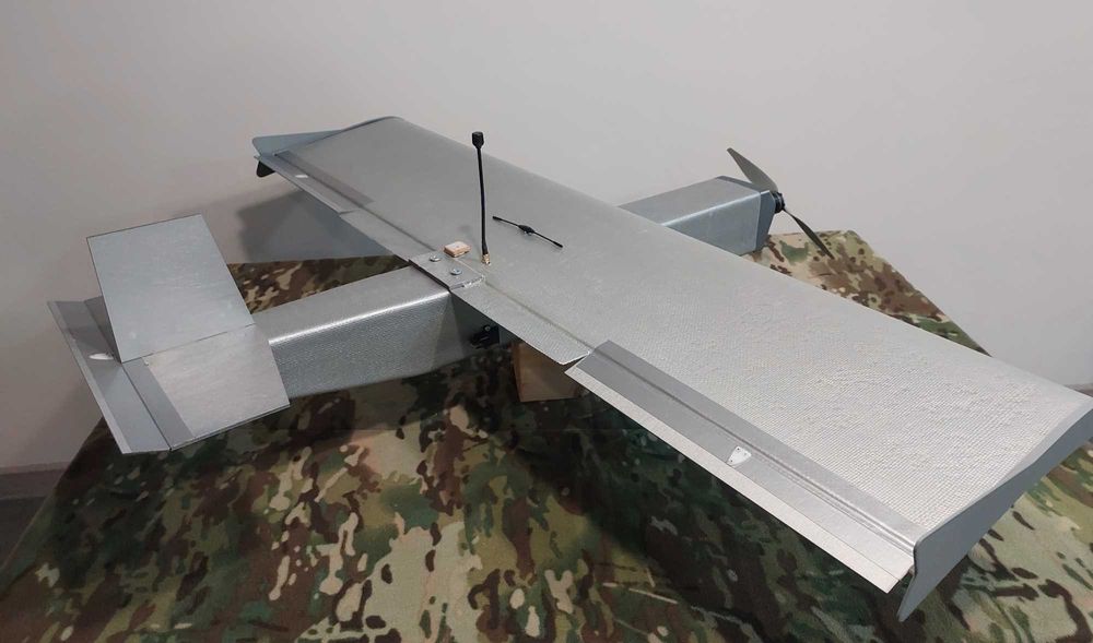 Літак на радіокеруванні. БПЛА FPV