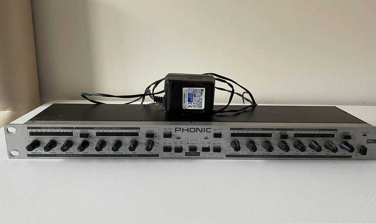 Phonic PCL 3200 kompresor