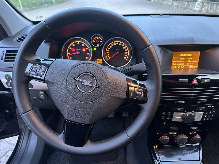 Продається гарний автомобіль