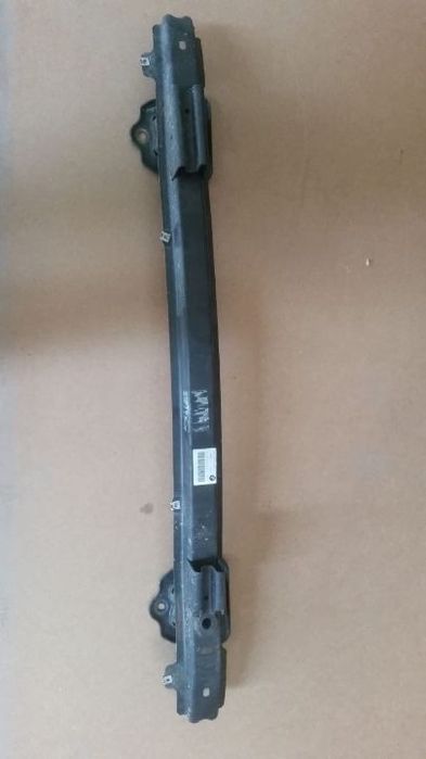 Reforço de parachoques tras BMW E81 E 87