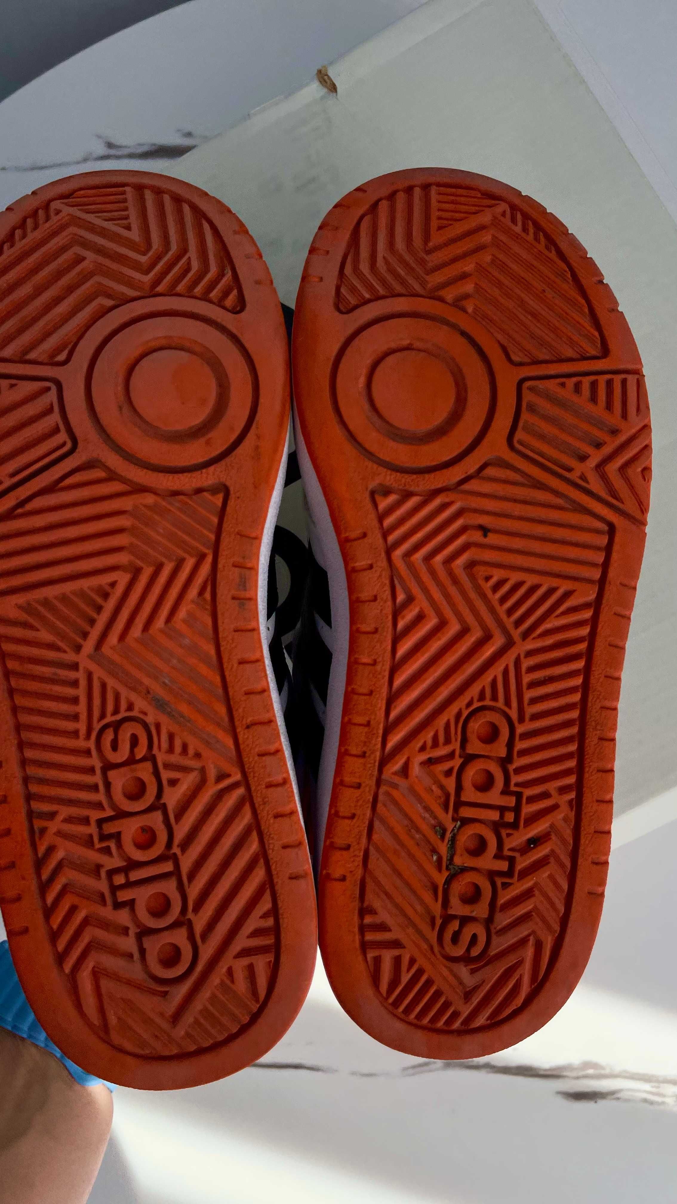 Adidas кеди оригінальні 34 розмір для хлопчика