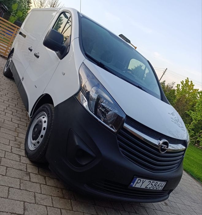 Opel Vivaro long 1,6 bi Turbo 2017 rok 164000 przebiegu