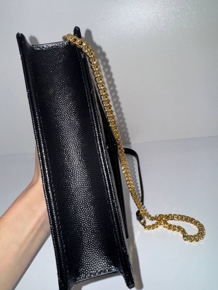 Saint Laurent Cassandre конверт