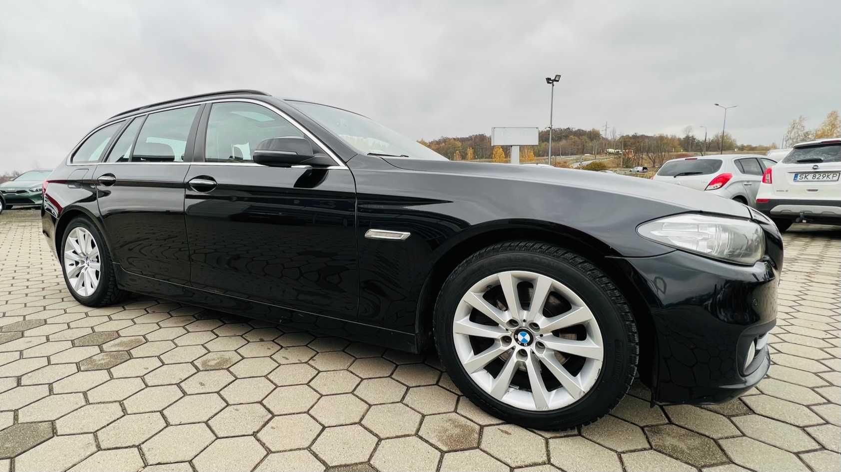 BMW 520d xDrive, Panorama, Hak elektryczny, Skóra