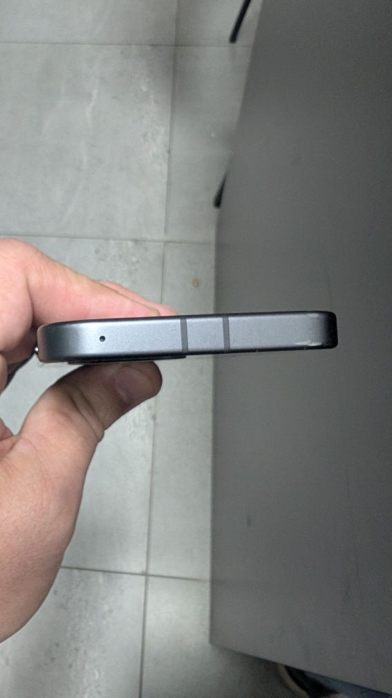 Google Pixel 9a 8/128G Неверлок,хорошее состояние