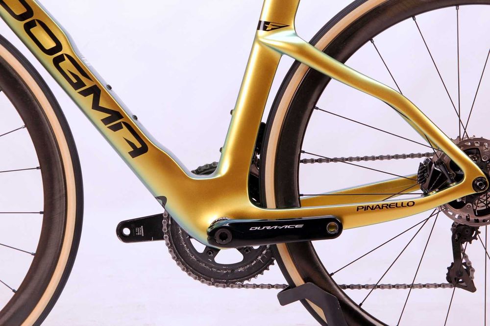 Rower szosowy PINARELLO DOGMA F Disc Shimano Dura Ace Di2, roz. 46,5