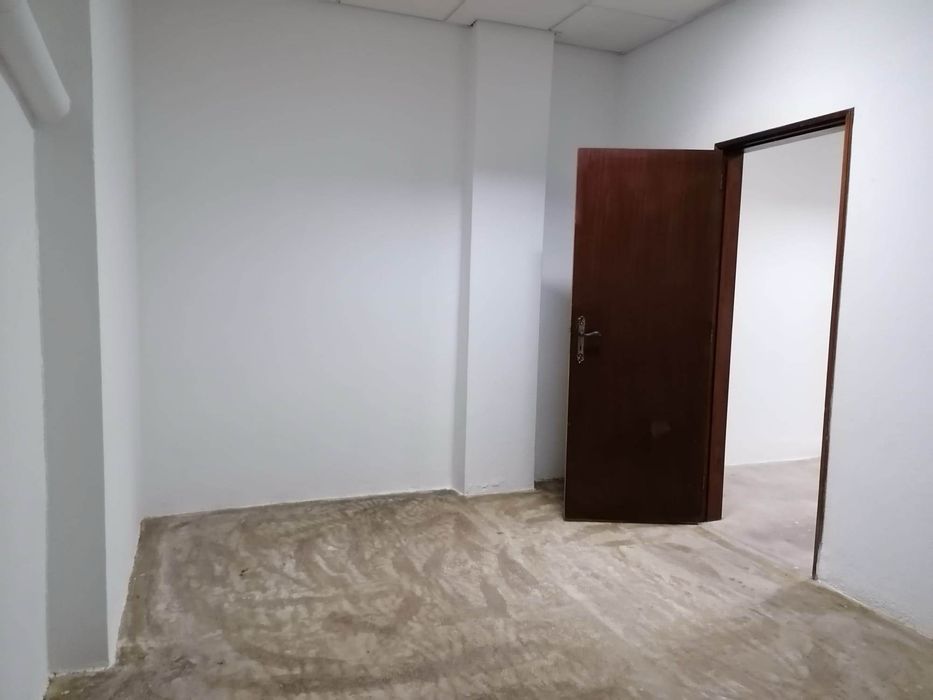 Alugo Garagem em Santo Onofre-Elvas