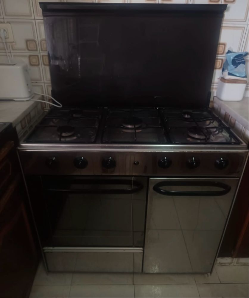 Fogao 6 bicos e forno