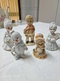 Bonequinhos de porcelana