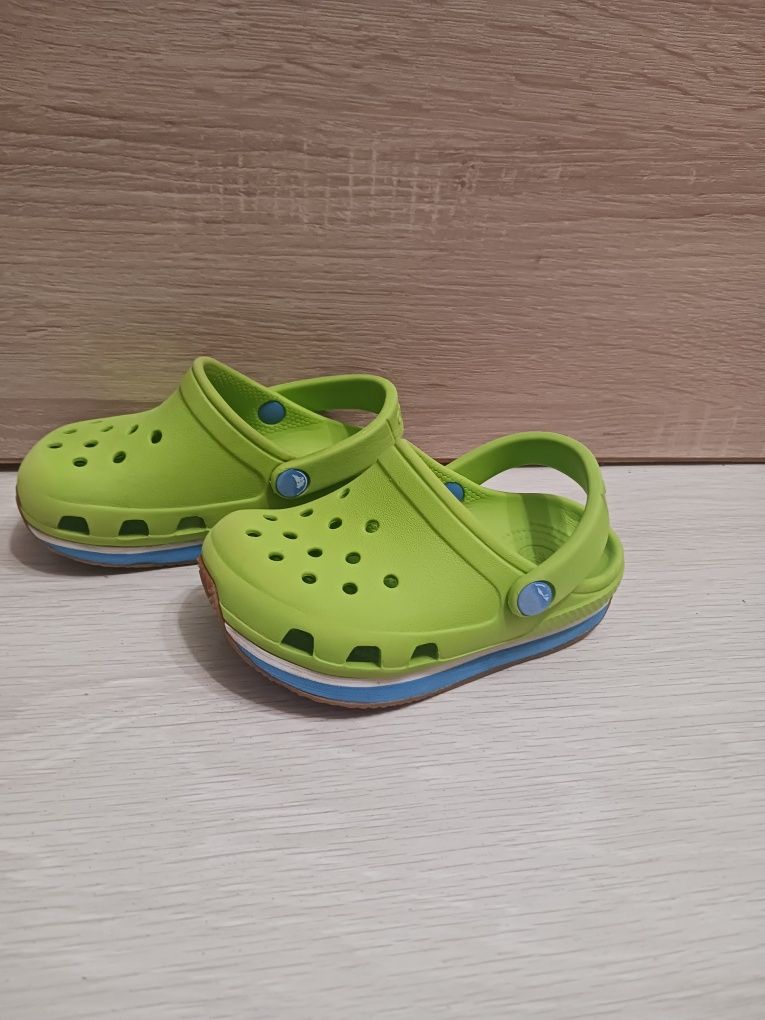 Zielone buty Crocs 6/7 rozm. 22/23