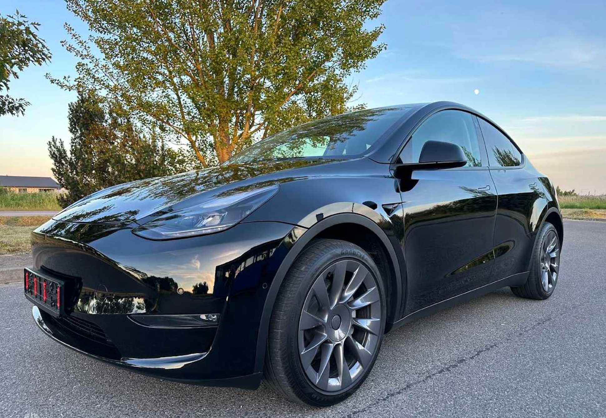 Tesla Model Y 2022