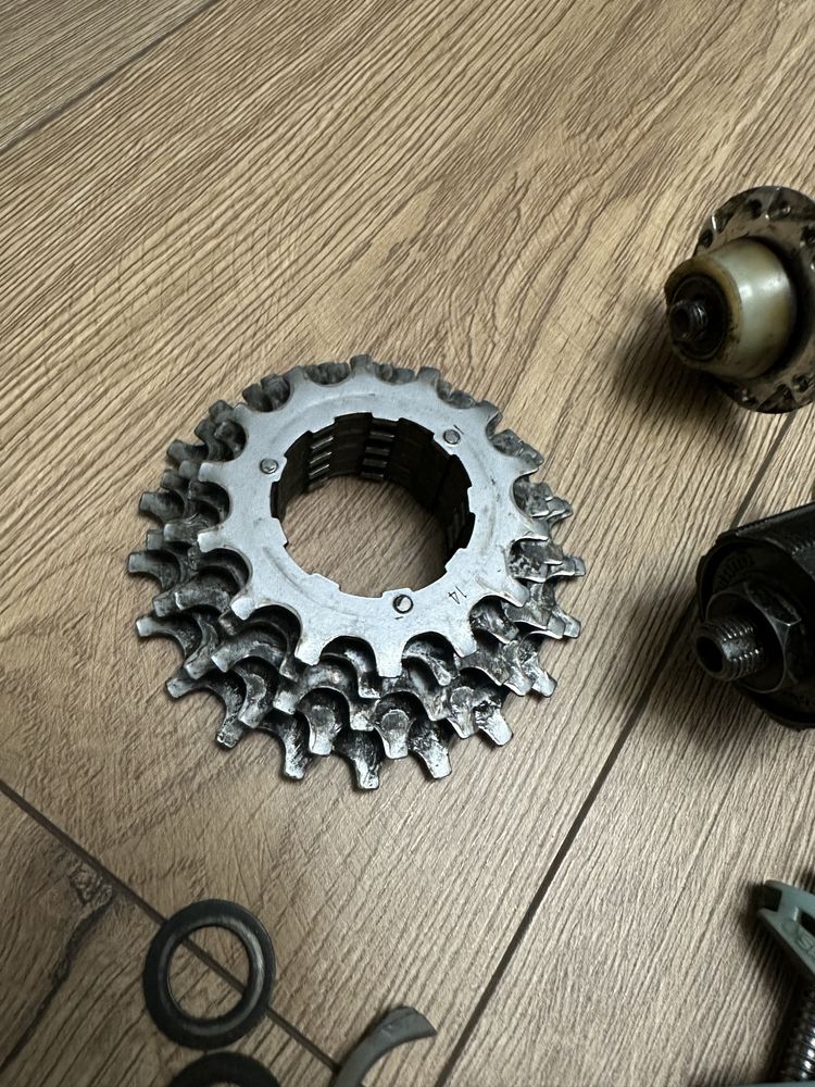 Piasty rowerowe Shimano 600 AX ( campagnolo dura ace )