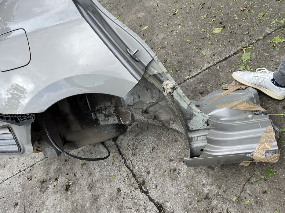 Skoda Rapid błotnik prawy tył ćwiartka