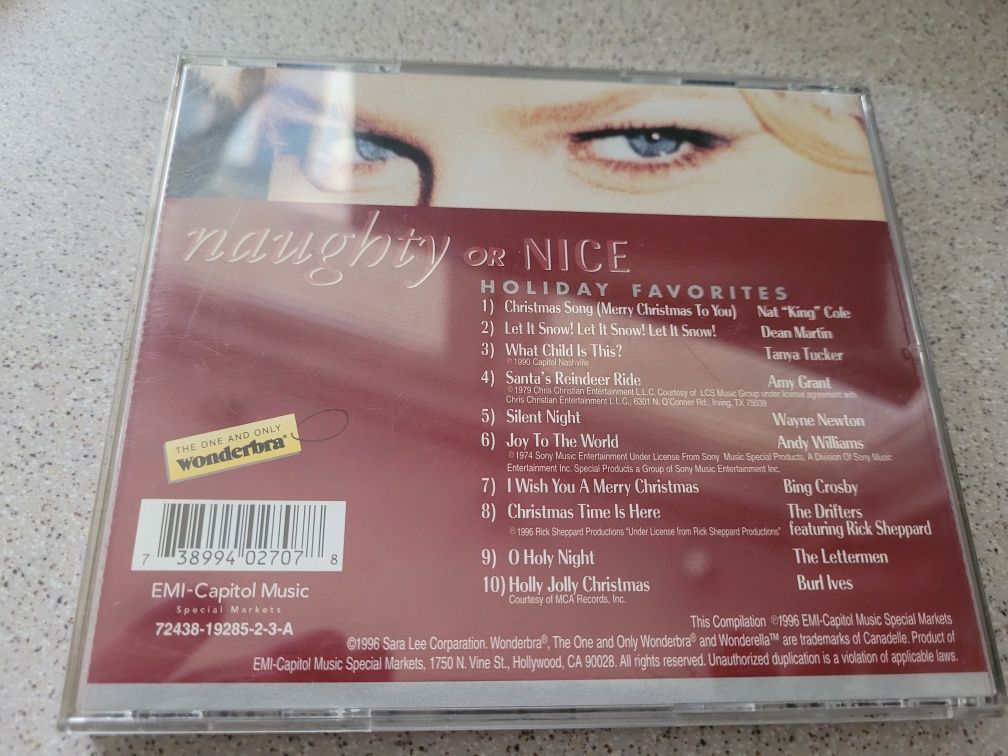 CD Holiday Favourites Naughty or Nice 1996 Capitol EMI