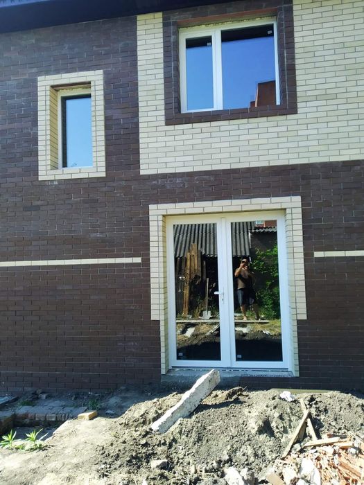 Таунхаус возле завода Электрон.Остання частина.