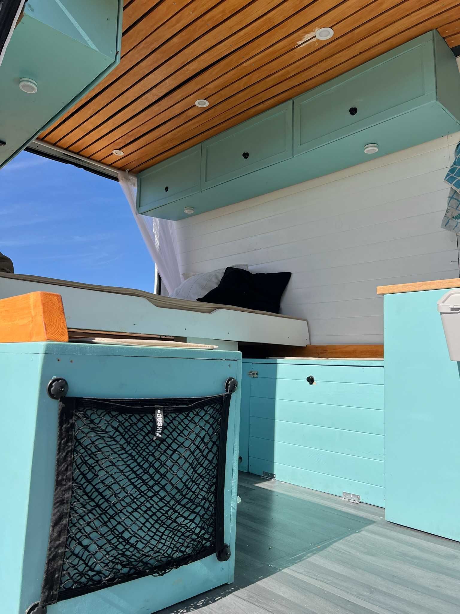 Peugeot Boxer Campervan