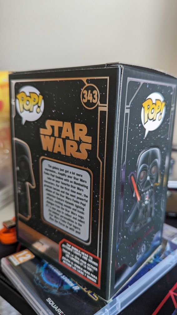 Funko Pop Star Wars Darth Vader light and sounds 343 - novo