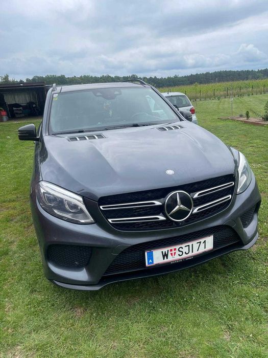 Mercedes-Benz GLE 350 d 4-Matic