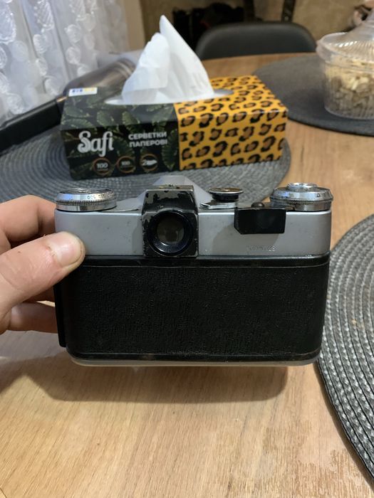 Фотоапарат Зенит-е з обєктивом