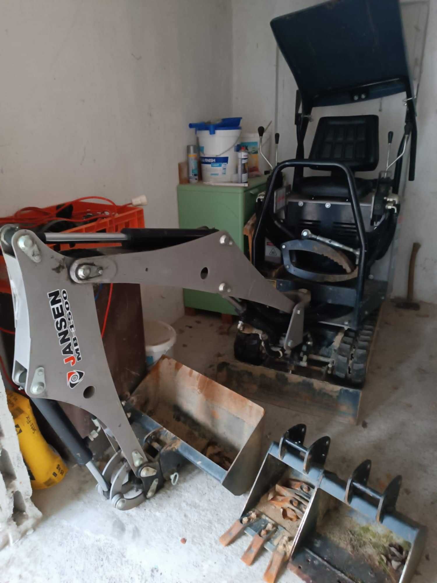 MINIKOPARKA samobieżna Jansen MB-1500 wraz z osprzętem.