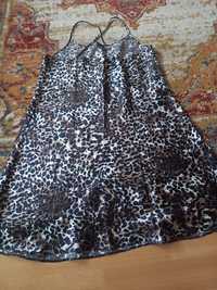 Sukienka panterka na naramkach firmy Chisete rozmiar M
