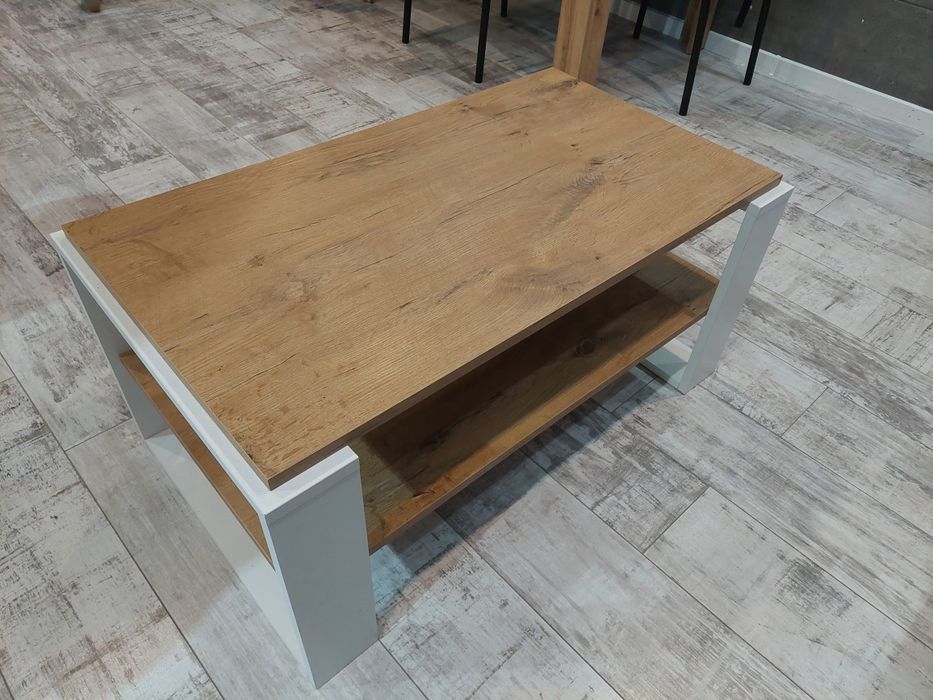 Stolik kawowy jak nowy