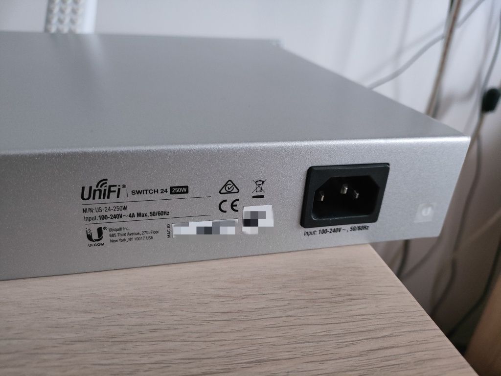 Switch Ubiquiti Unifi US-24-250W PoE (250W)