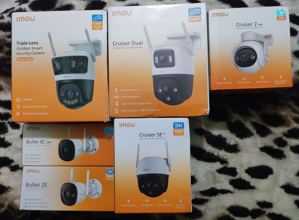 Камери відеонагляду: Cruiser 2 5 mp, Cruiser SE+,Bullet 2E, Bullet 3c