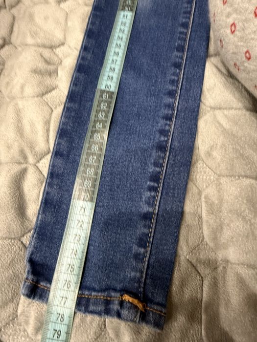 Джинси нові для дівчинки 9-10 років, 140см