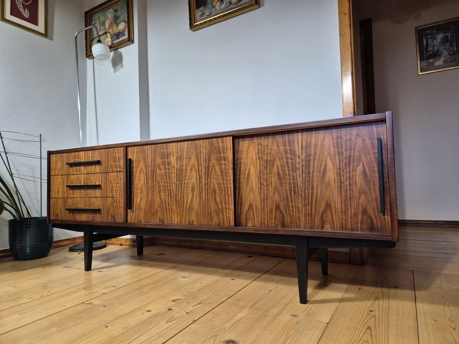 Komoda/sideboard Violetta po renowacji, z lat 60-tych PRL VINTAGE RETR