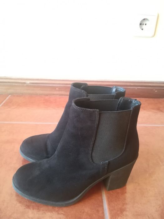 Botas pretas H&M