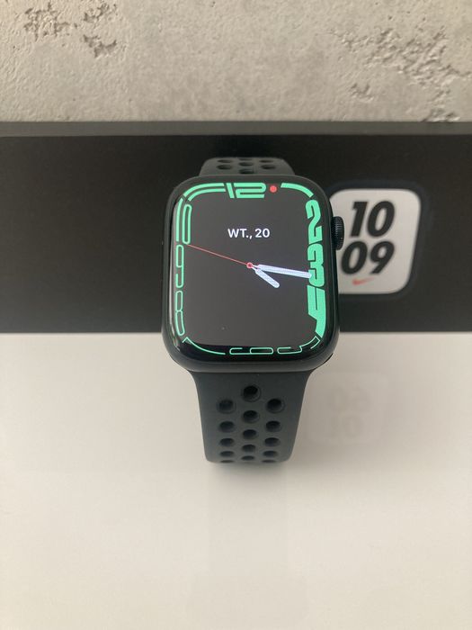 Apple Watch 7 45 mm Nike LTE Cellular Gwarancja Kondycja baterii 98%