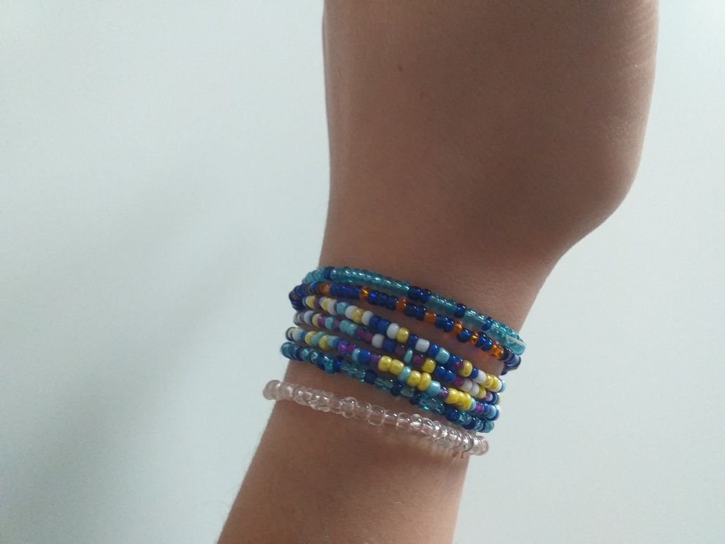 Pulseiras variadas