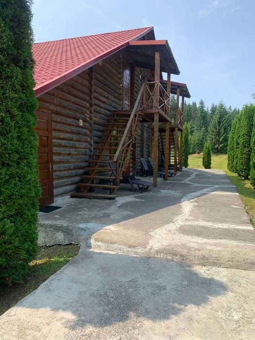 Продам базу відпочинку "Черес", Яблуниця, Карпати.