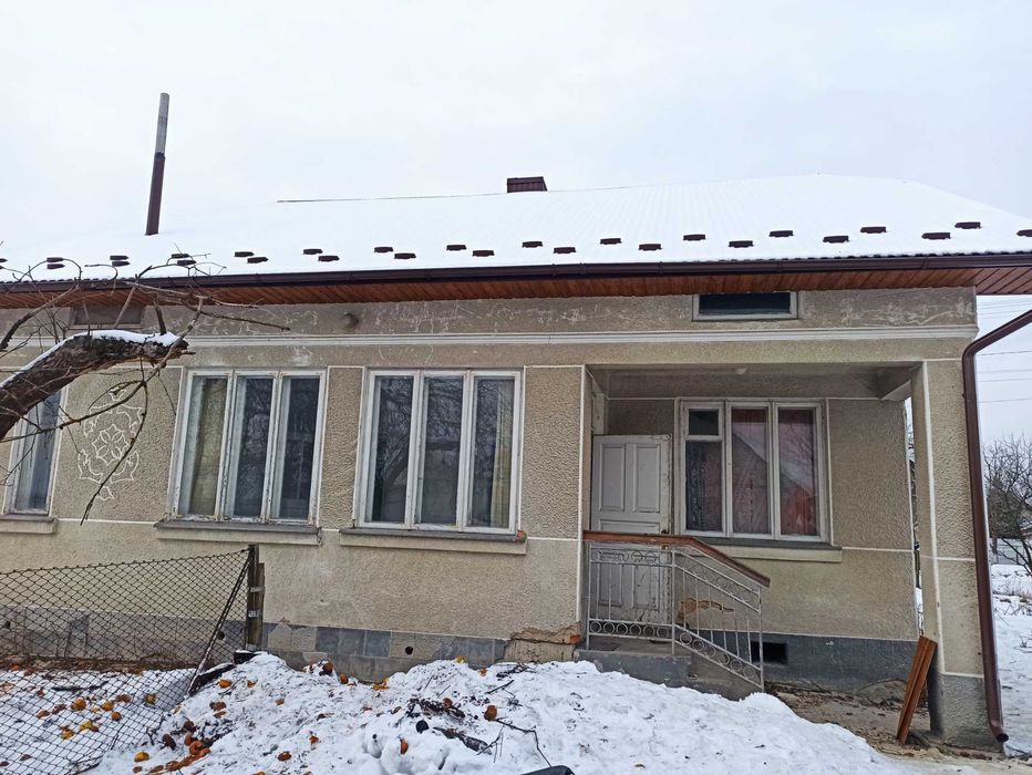 продаю особняк Брошнів-Осада